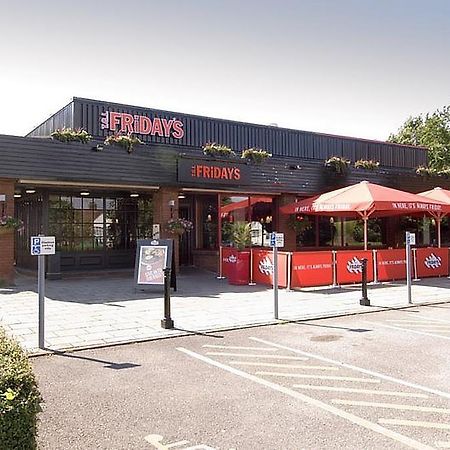Premier Inn Watford North Exterior photo